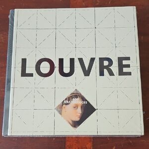 NWT Louvre 400 Masterpieces Book